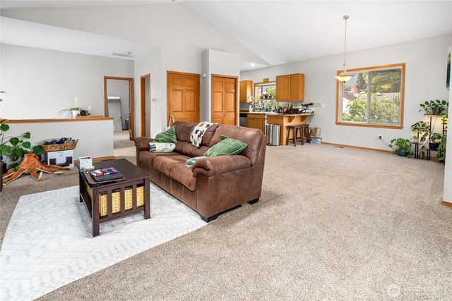 312 E Park Street, North Bend, WA 98045