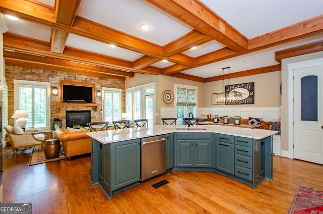 1667 Fernstone Drive NW, Acworth, GA 30101
