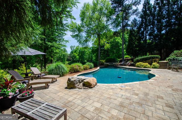 1667 Fernstone Drive NW, Acworth, GA 30101