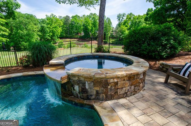 1667 Fernstone Drive NW, Acworth, GA 30101