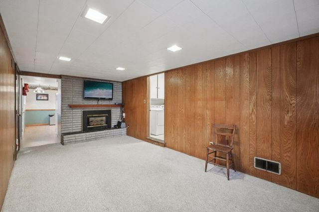 322 S Harris Road, Ypsilanti Twp, MI 48198