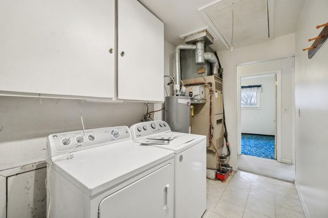 322 S Harris Road, Ypsilanti Twp, MI 48198