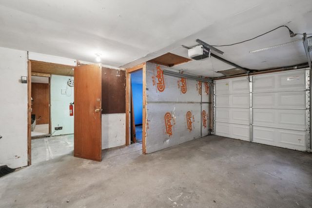 322 S Harris Road, Ypsilanti Twp, MI 48198