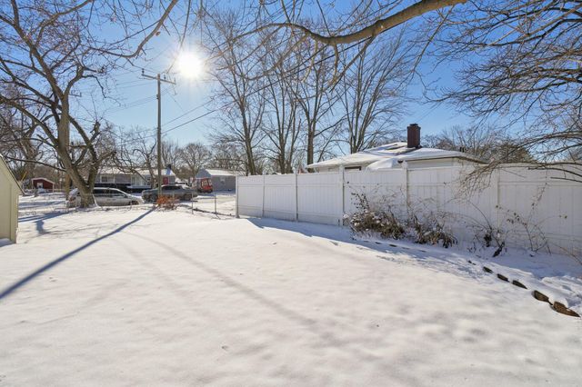 322 S Harris Road, Ypsilanti Twp, MI 48198