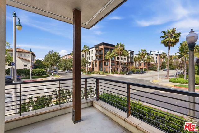 12920 Runway Road 120, Los Angeles, CA 90094