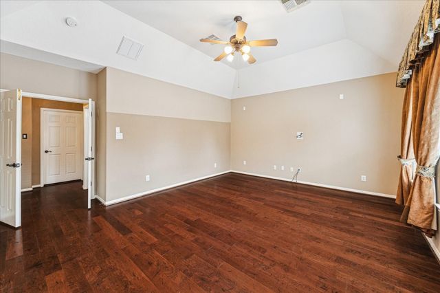 12310 Signal Hill Court, Pearland, TX 77584