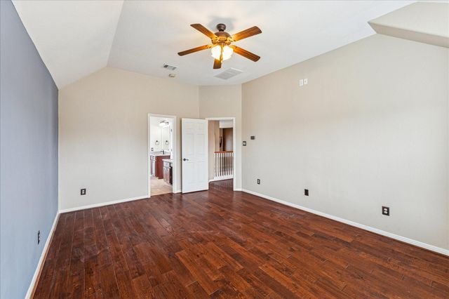 12310 Signal Hill Court, Pearland, TX 77584