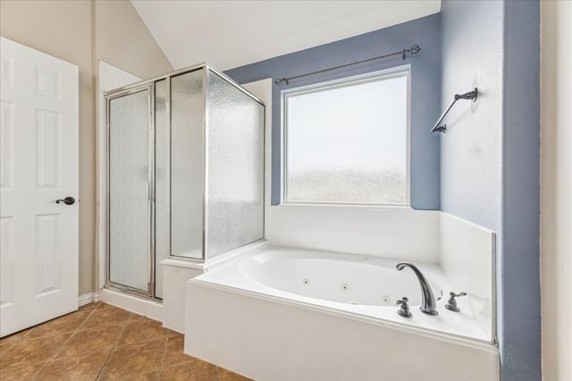 12310 Signal Hill Court, Pearland, TX 77584