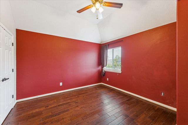 12310 Signal Hill Court, Pearland, TX 77584