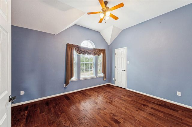 12310 Signal Hill Court, Pearland, TX 77584