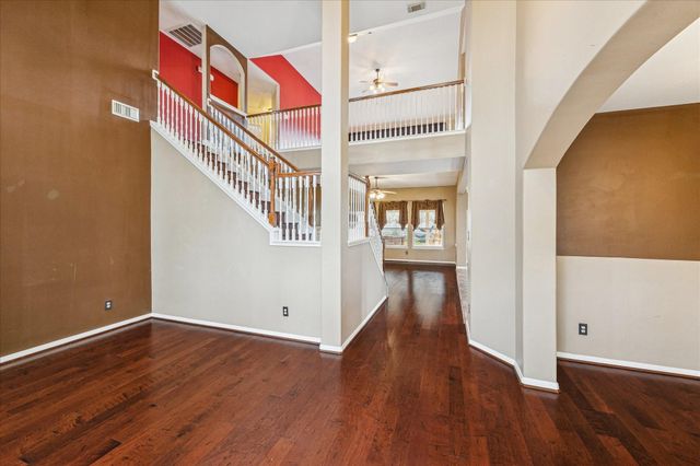 12310 Signal Hill Court, Pearland, TX 77584