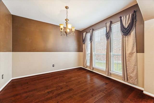 12310 Signal Hill Court, Pearland, TX 77584