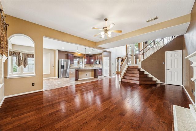 12310 Signal Hill Court, Pearland, TX 77584