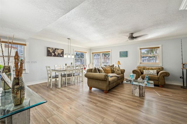 3862 NE 171st Street E E, North Miami Beach, FL 33160
