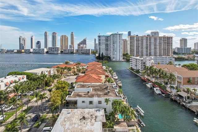 3862 NE 171st Street E E, North Miami Beach, FL 33160
