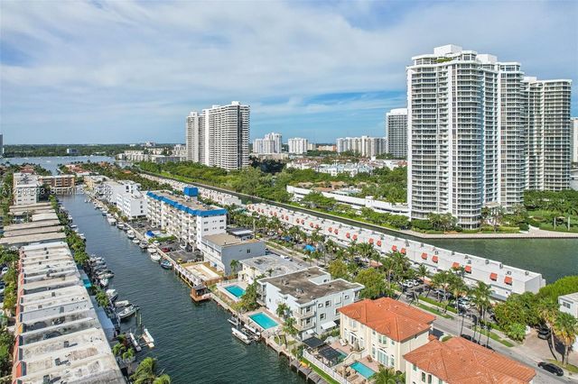 3862 NE 171st Street E E, North Miami Beach, FL 33160