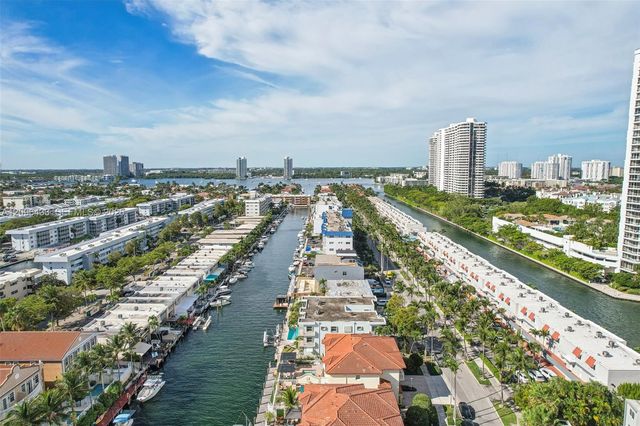 3862 NE 171st Street E E, North Miami Beach, FL 33160