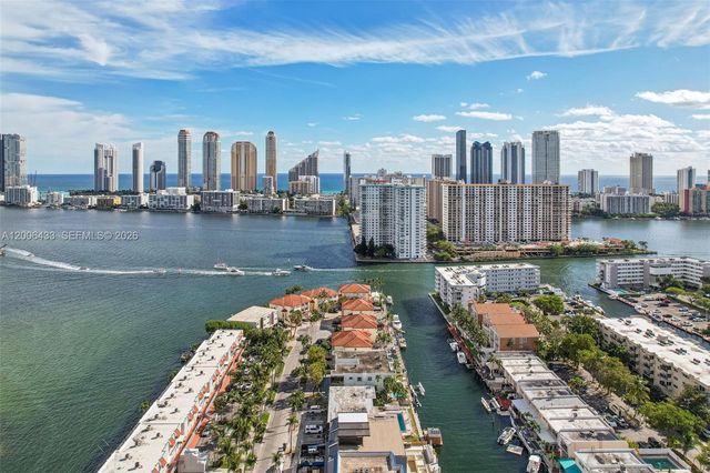 3862 NE 171st Street E E, North Miami Beach, FL 33160