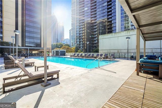 1280 W Peachtree Street NW 1802, Atlanta, GA 30309