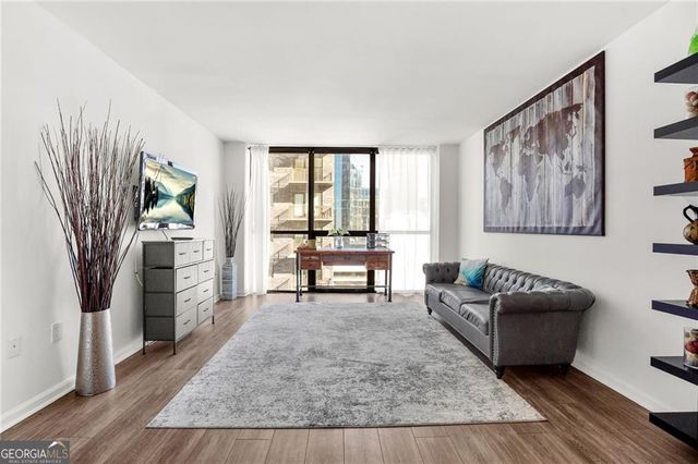 1280 W Peachtree Street NW 1802, Atlanta, GA 30309