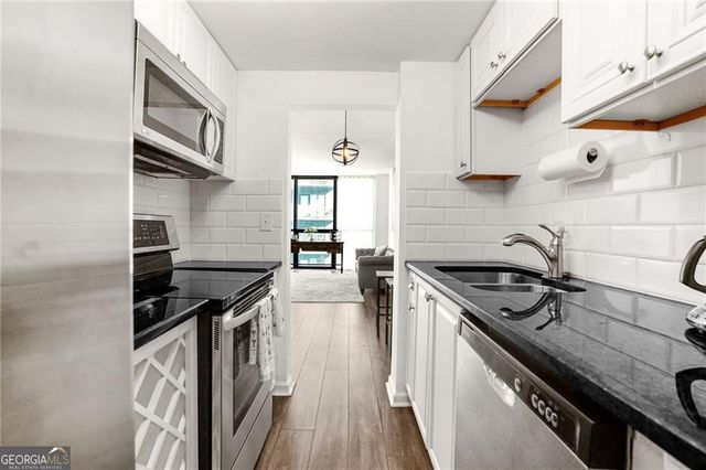 1280 W Peachtree Street NW 1802, Atlanta, GA 30309