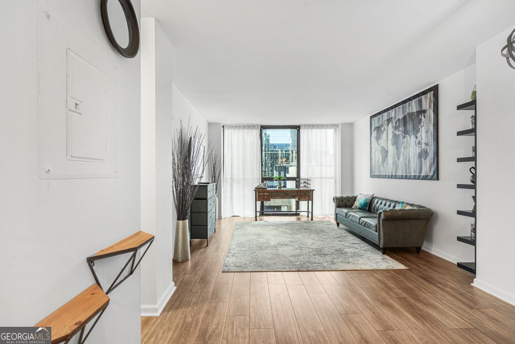 1280 W Peachtree Street NW 1802, Atlanta, GA 30309