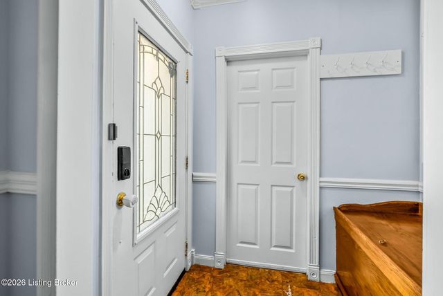 6108 Richiewayne Dr, Louisville, KY 40219