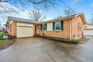 6108 Richiewayne Dr, Louisville, KY 40219