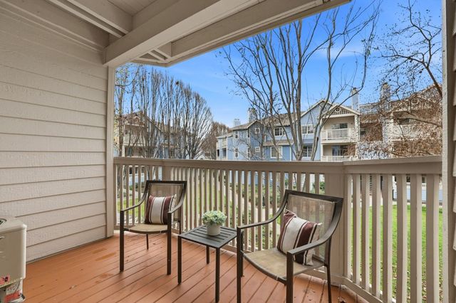 610 Arcadia Terrace 202, Sunnyvale, CA 94085