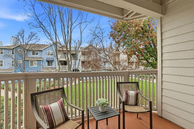 610 Arcadia Terrace 202, Sunnyvale, CA 94085