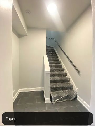 1305 E 69th Street 2, Chicago, IL 60637