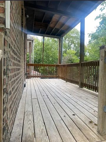 1305 E 69th Street 2, Chicago, IL 60637