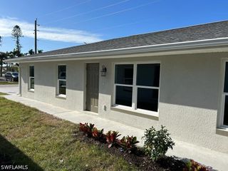 2987 Thomas ST, Fort Myers, FL 33916