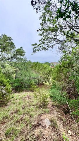 673 Yorks XING, Driftwood, TX 78619