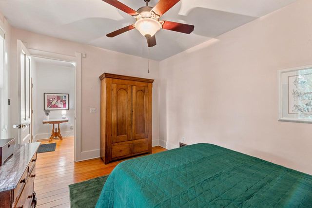 134 E Vine STREET, Milwaukee, WI 53212
