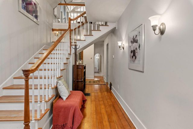 134 E Vine STREET, Milwaukee, WI 53212