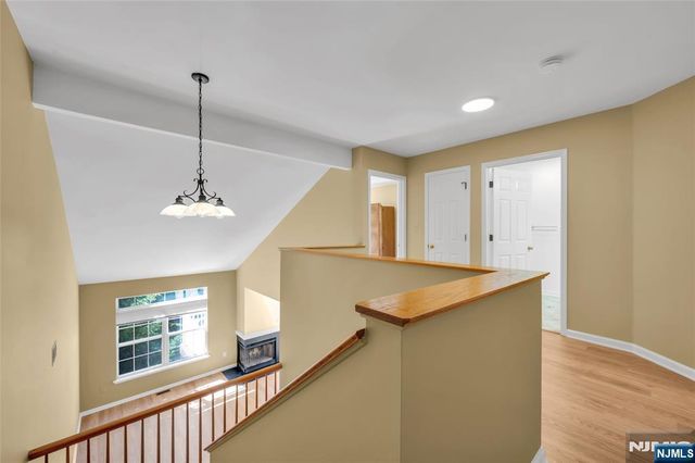 4 Woodmont Drive, Randolph Township, NJ 07869