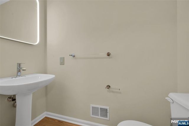 4 Woodmont Drive, Randolph Township, NJ 07869
