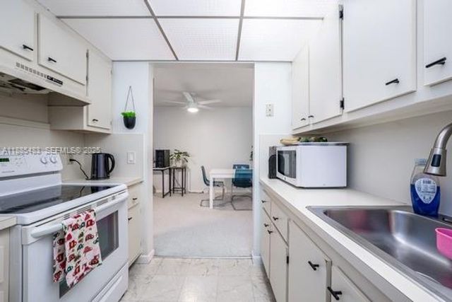13255 SW 7th Court 403D, Pembroke Pines, FL 33027