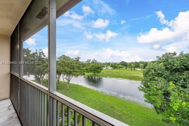 13255 SW 7th Court 403D, Pembroke Pines, FL 33027