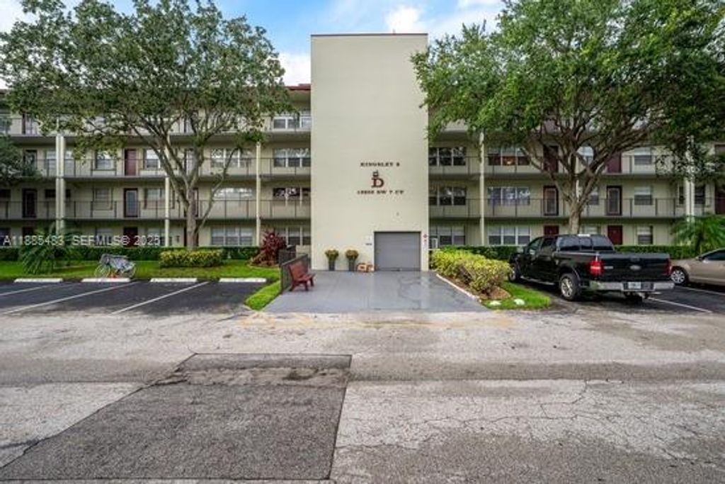 13255 SW 7th Court 403D, Pembroke Pines, FL 33027
