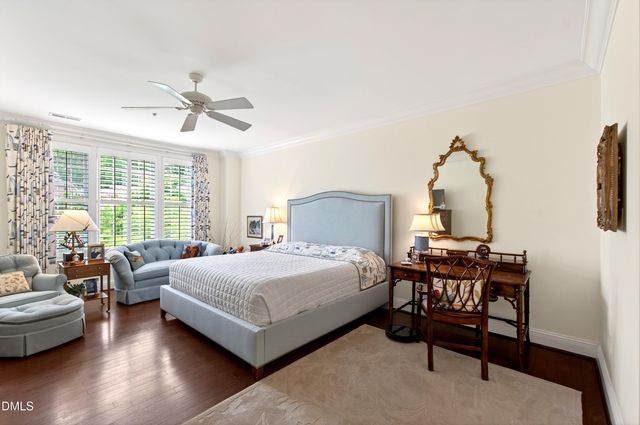 2801 Glenwood Gardens Lane 203, Raleigh, NC 27608