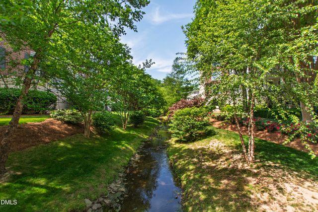 2801 Glenwood Gardens Lane 203, Raleigh, NC 27608