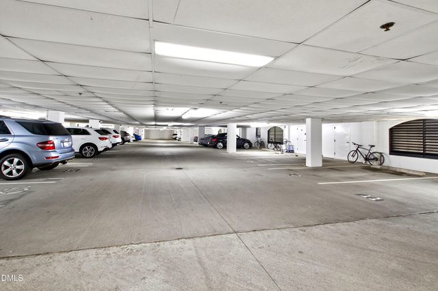 2801 Glenwood Gardens Lane 203, Raleigh, NC 27608