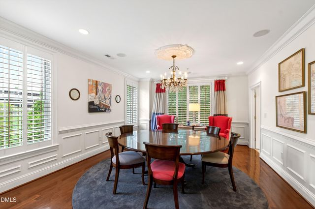 2801 Glenwood Gardens Lane 203, Raleigh, NC 27608
