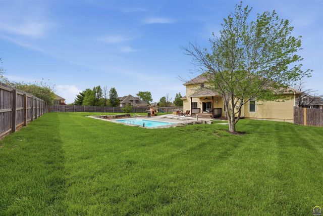 7323 SW Kings Forest RD, Topeka, KS 66610