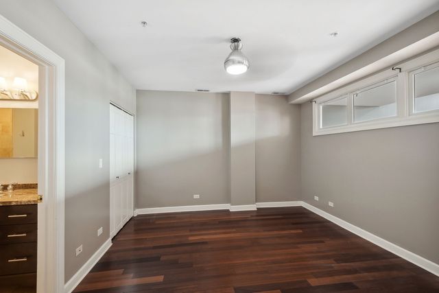 70 E 18th Street 4E, Chicago, IL 60616