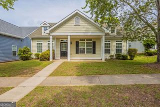 6053 Park Close, Fairburn, GA 30213