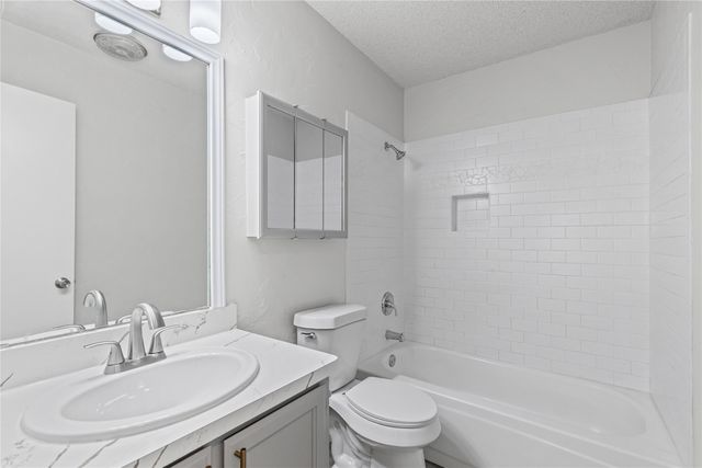 6617 Parkview Lane, North Richland Hills, TX 76182