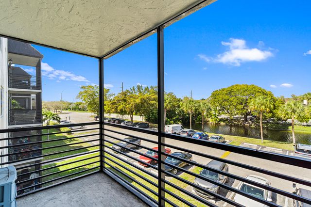 3700 N PINE ISLAND Road 310, Sunrise, FL 33351